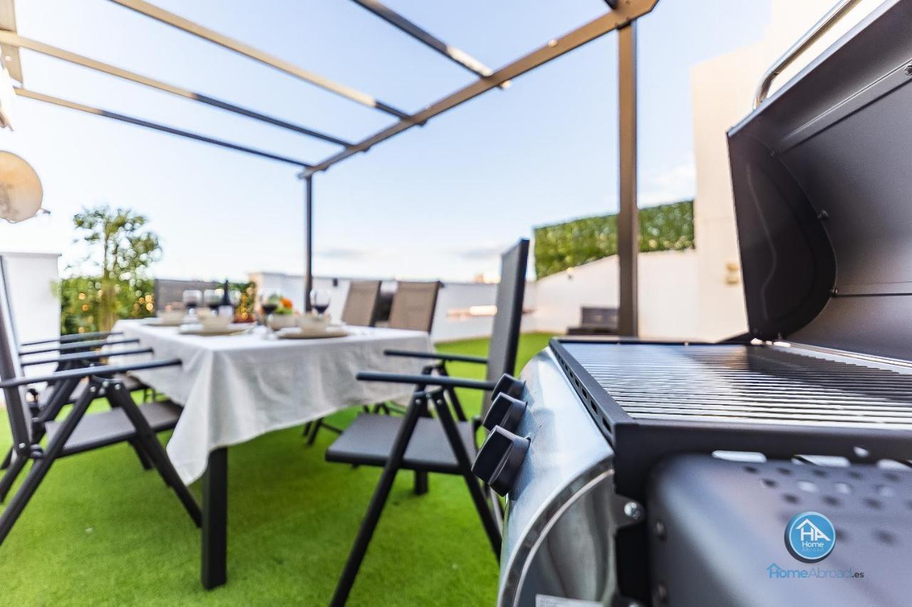 Premium Penthouse With Roof Terrace And Parking In Carlos Haya Malaga Exterior photo